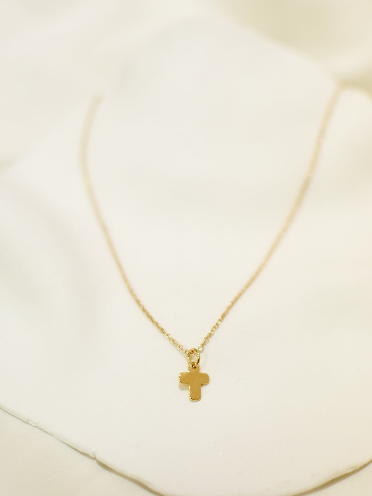 Collier KEA or