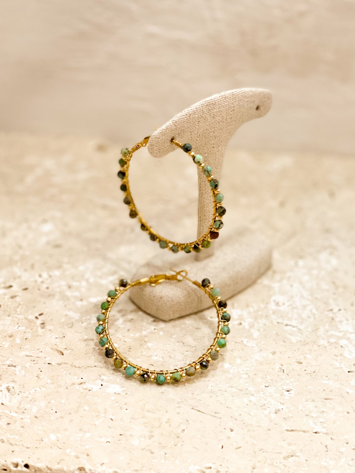 Boucles ESOPE turquoise africaine