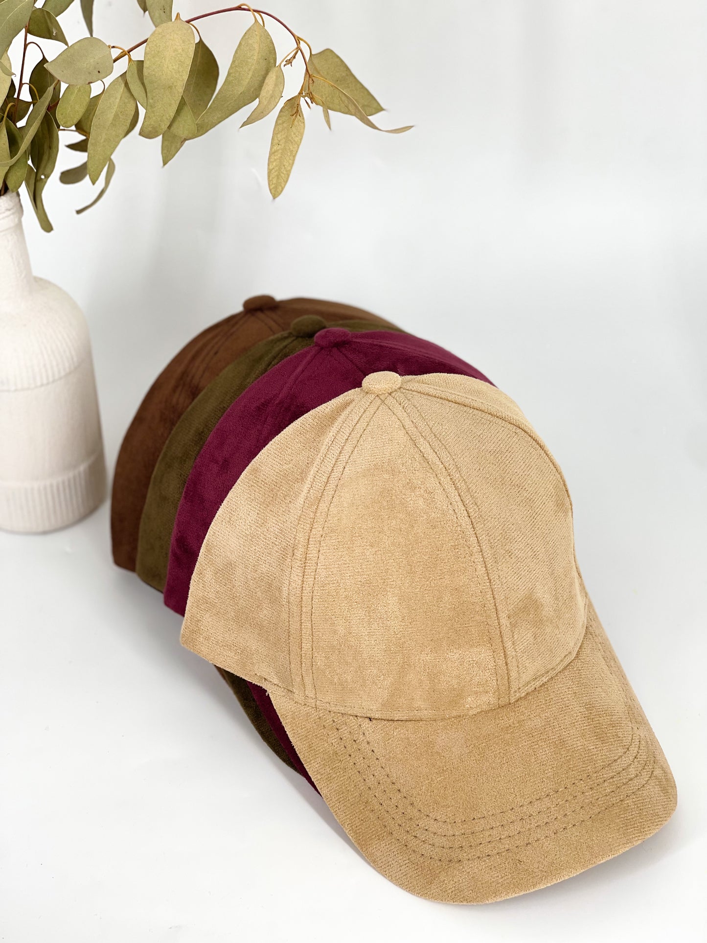 Casquette en suédine bordeaux