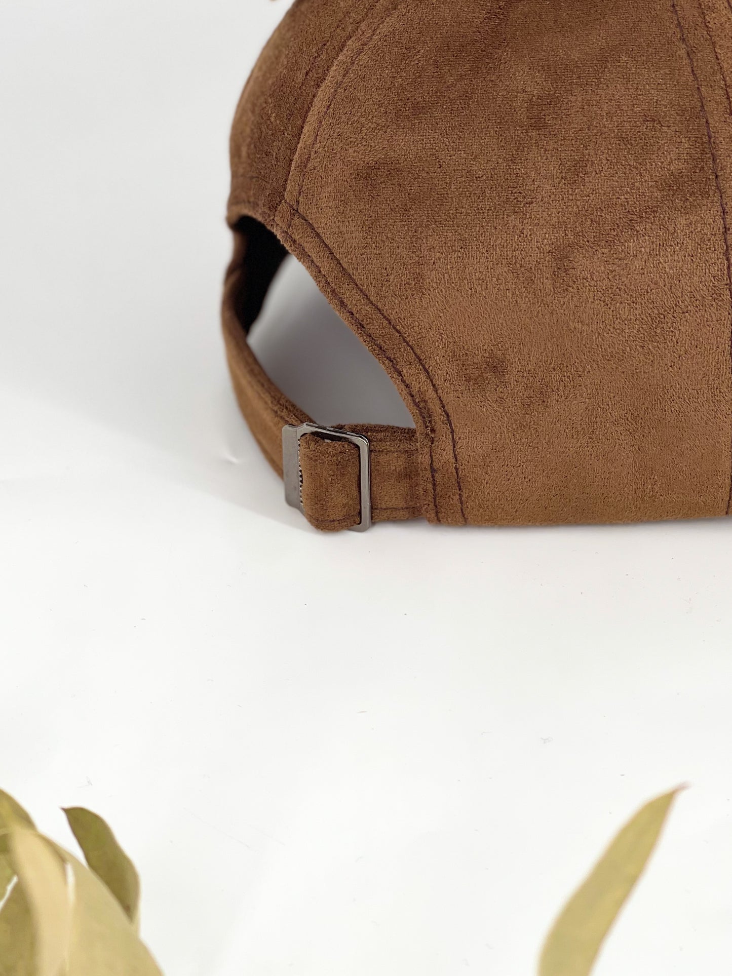 Casquette en suédine chocolat