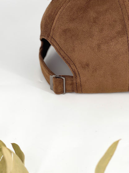 Casquette en suédine chocolat