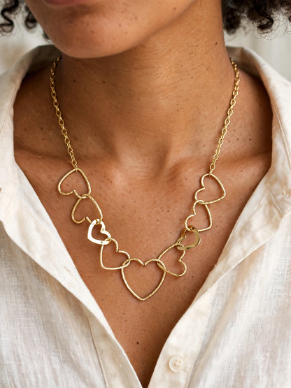 Collier AINA